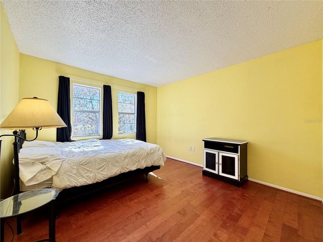 10800 US HIGHWAY 19 N 236, Pinellas Park, FL 33782