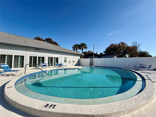 10800 US HIGHWAY 19 N 236, Pinellas Park, FL 33782