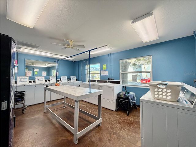 10800 US HIGHWAY 19 N 236, Pinellas Park, FL 33782