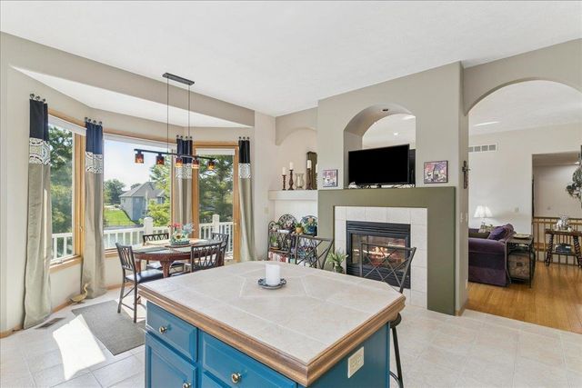 4922 N Harborside Dr, Wichita, KS 67204