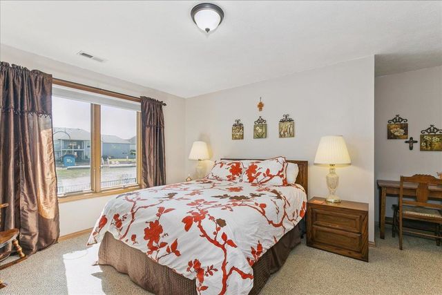 4922 N Harborside Dr, Wichita, KS 67204