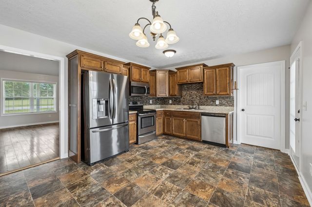 334 Tom Ferrell Rd, Portland, TN 37148