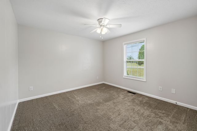 334 Tom Ferrell Rd, Portland, TN 37148