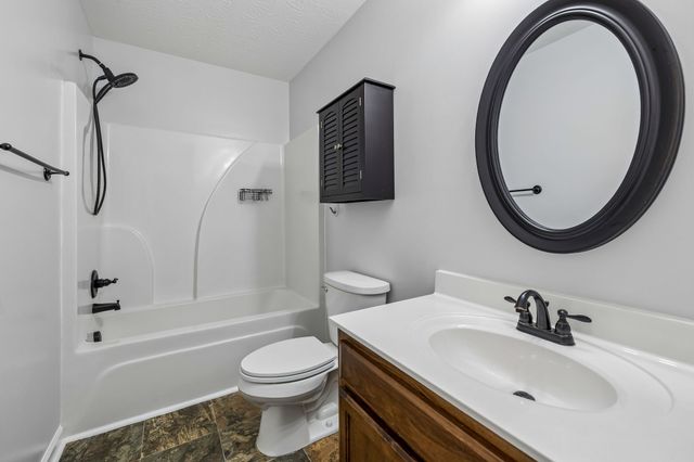 334 Tom Ferrell Rd, Portland, TN 37148