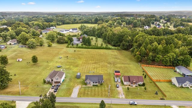 334 Tom Ferrell Rd, Portland, TN 37148