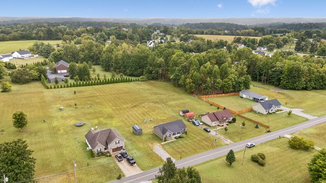334 Tom Ferrell Rd, Portland, TN 37148
