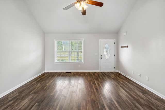 334 Tom Ferrell Rd, Portland, TN 37148