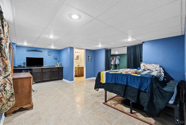 2305 Smith Mountain Lake Parkway, Huddleston, VA 24104