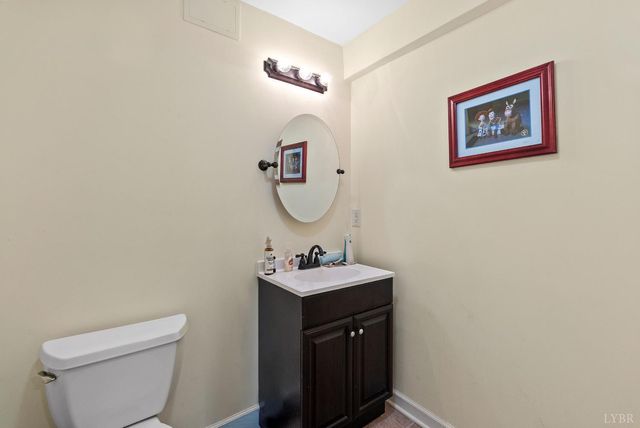 2305 Smith Mountain Lake Parkway, Huddleston, VA 24104