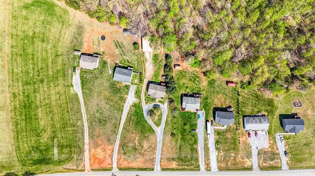 2305 Smith Mountain Lake Parkway, Huddleston, VA 24104