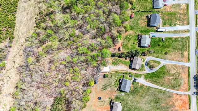 2305 Smith Mountain Lake Parkway, Huddleston, VA 24104