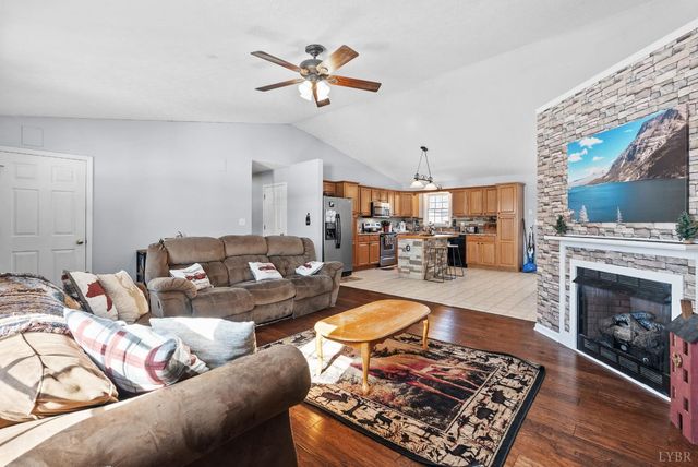 2305 Smith Mountain Lake Parkway, Huddleston, VA 24104