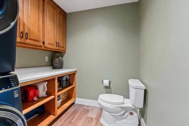 1228 GAIL DRIVE, Green Bay, WI 54311