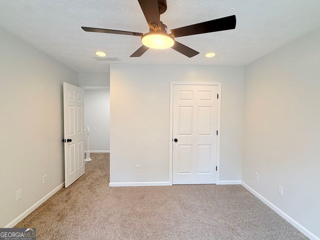 928 Shannon Road, Loganville, GA 30052