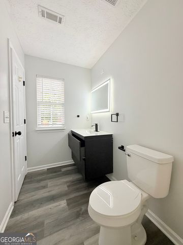 928 Shannon Road, Loganville, GA 30052