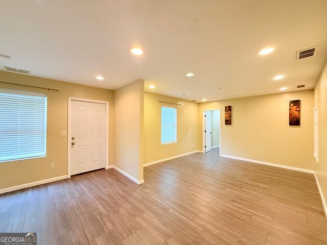 928 Shannon Road, Loganville, GA 30052