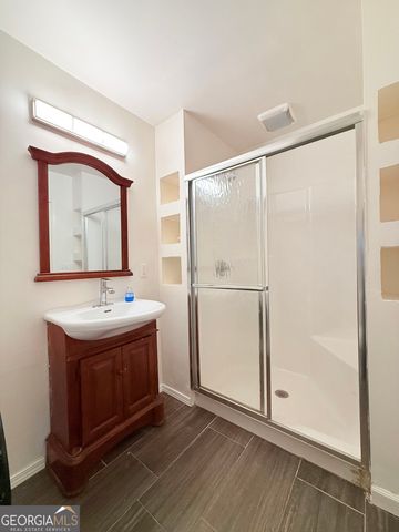 928 Shannon Road, Loganville, GA 30052