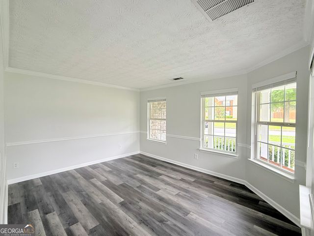 928 Shannon Road, Loganville, GA 30052
