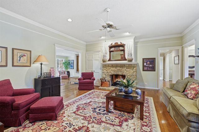 907 Hemphill Drive, Cleburne, TX 76033