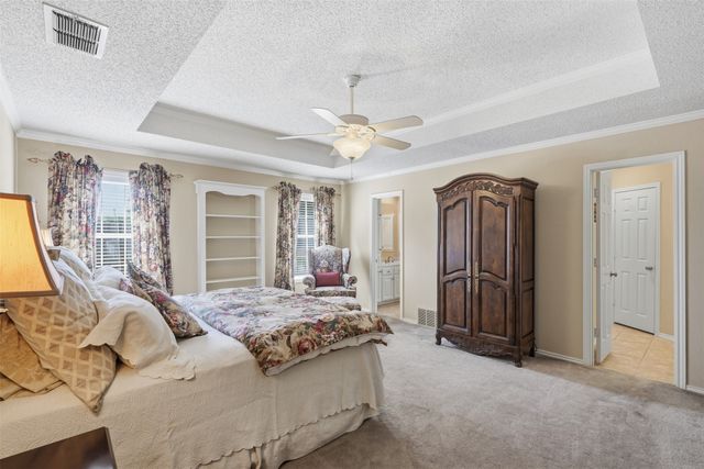907 Hemphill Drive, Cleburne, TX 76033