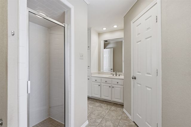 907 Hemphill Drive, Cleburne, TX 76033