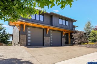 1775 Titan Dr NW, Salem, OR 97304