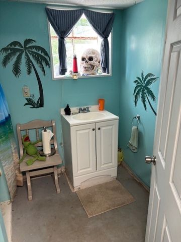 17486 CUSSEWAGO Road, Meadville, PA 16335