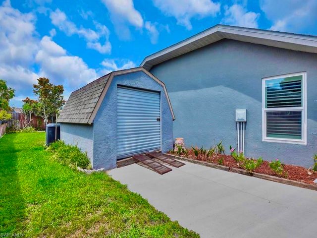 1623 Covington Meadows CIR, Lehigh Acres, FL 33936