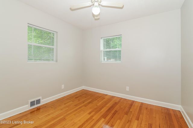 3005 Rockford Ln, Louisville, KY 40216