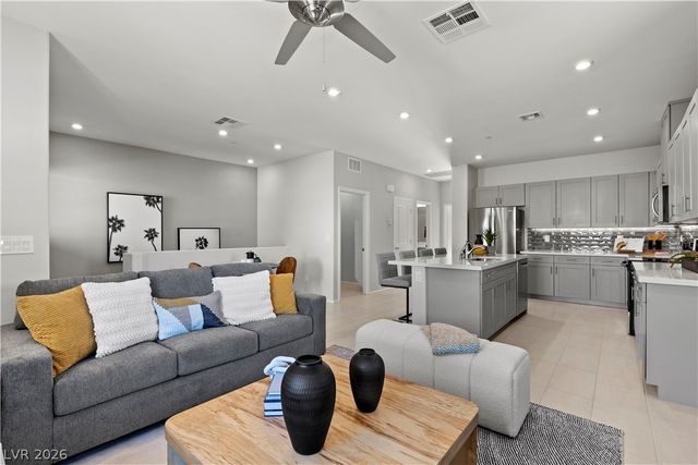 5639 Amethyst Valley Street, Las Vegas, NV 89118