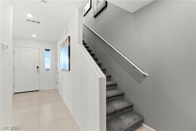 5639 Amethyst Valley Street, Las Vegas, NV 89118