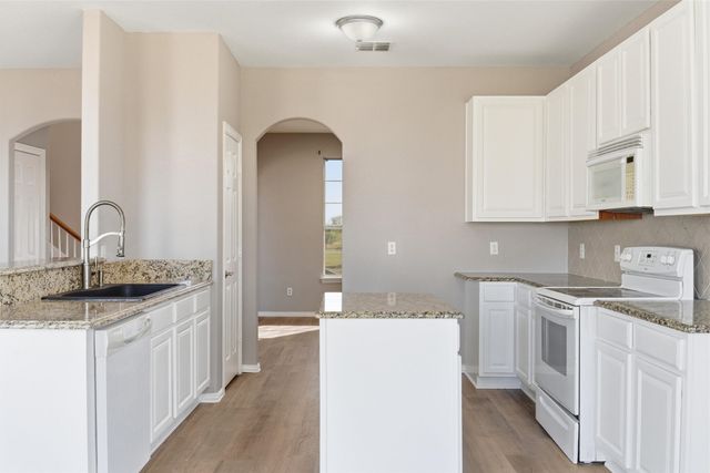 1436 Meadowbrook Lane, Nevada, TX 75173