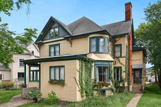 233 9th STREET S #235, La Crosse, WI 54601