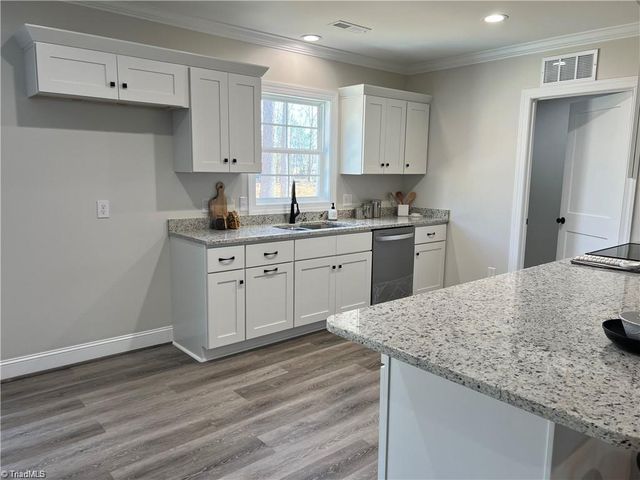 2687 Johnsontown Road, Thomasville, NC 27360
