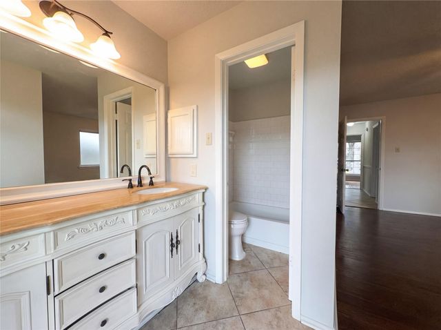 2791 Spring Moss Drive, League City, TX 77573