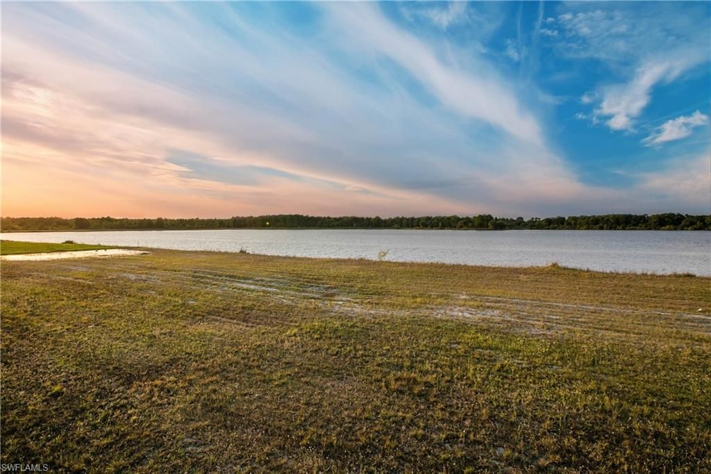 625 Shady Hollow BLVD W, NAPLES, FL 34120 — photo 2