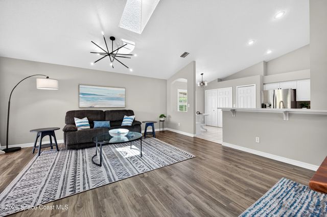 550 Morning Cove Circle SE, Palm Bay, FL 32909