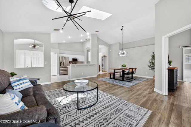 550 Morning Cove Circle SE, Palm Bay, FL 32909