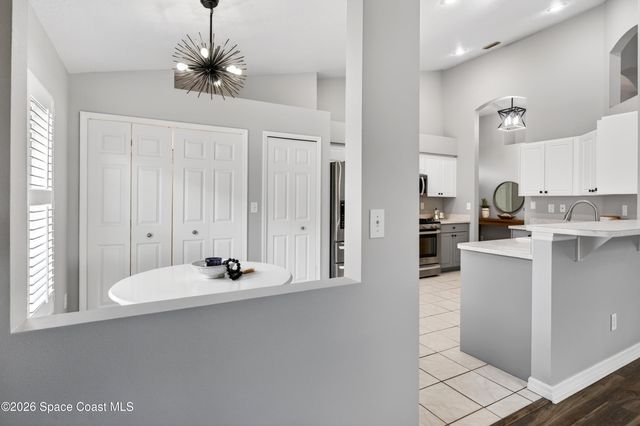 550 Morning Cove Circle SE, Palm Bay, FL 32909