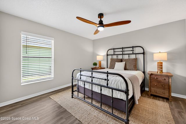 550 Morning Cove Circle SE, Palm Bay, FL 32909