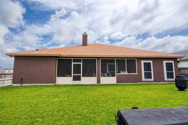 7814 Superman Dr, Corpus Christi, TX 78414
