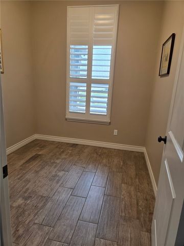 7814 Superman Dr, Corpus Christi, TX 78414