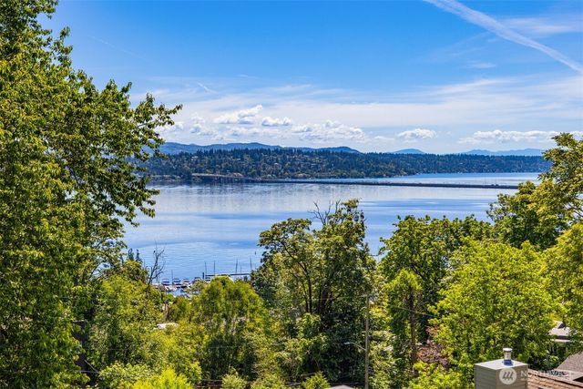 3431 E Superior Street, Seattle, WA 98122