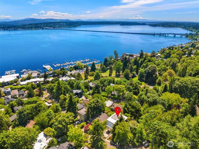 3431 E Superior Street, Seattle, WA 98122