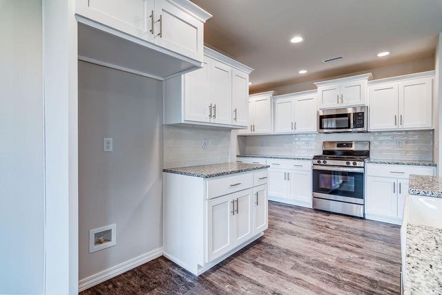934 S Pindall Lane, Nixa, MO 65714