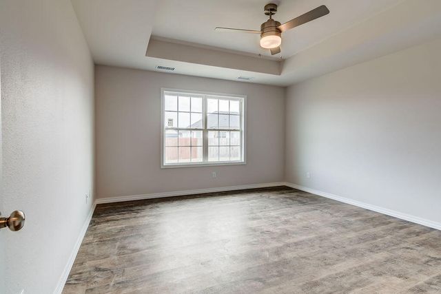934 S Pindall Lane, Nixa, MO 65714