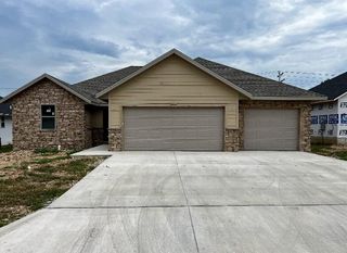 934 S Pindall Lane, Nixa, MO 65714