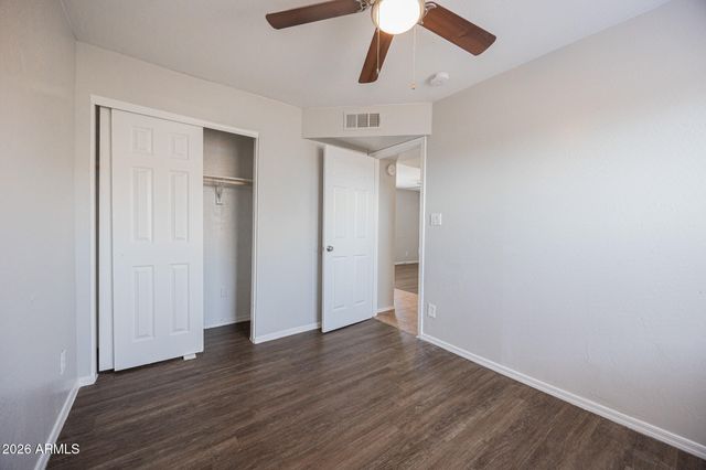 2443 E MOBILE Lane 102, Phoenix, AZ 85040