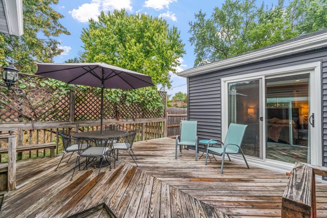 2310 Byrd Avenue N, Golden Valley, MN 55422