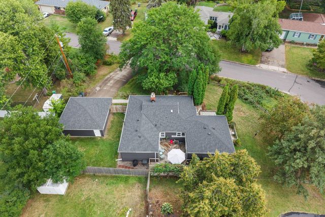 2310 Byrd Avenue N, Golden Valley, MN 55422